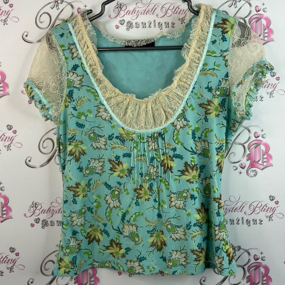 INC International Concepts tshirt tee Floral Lace Trim Blouse Blue and Cream